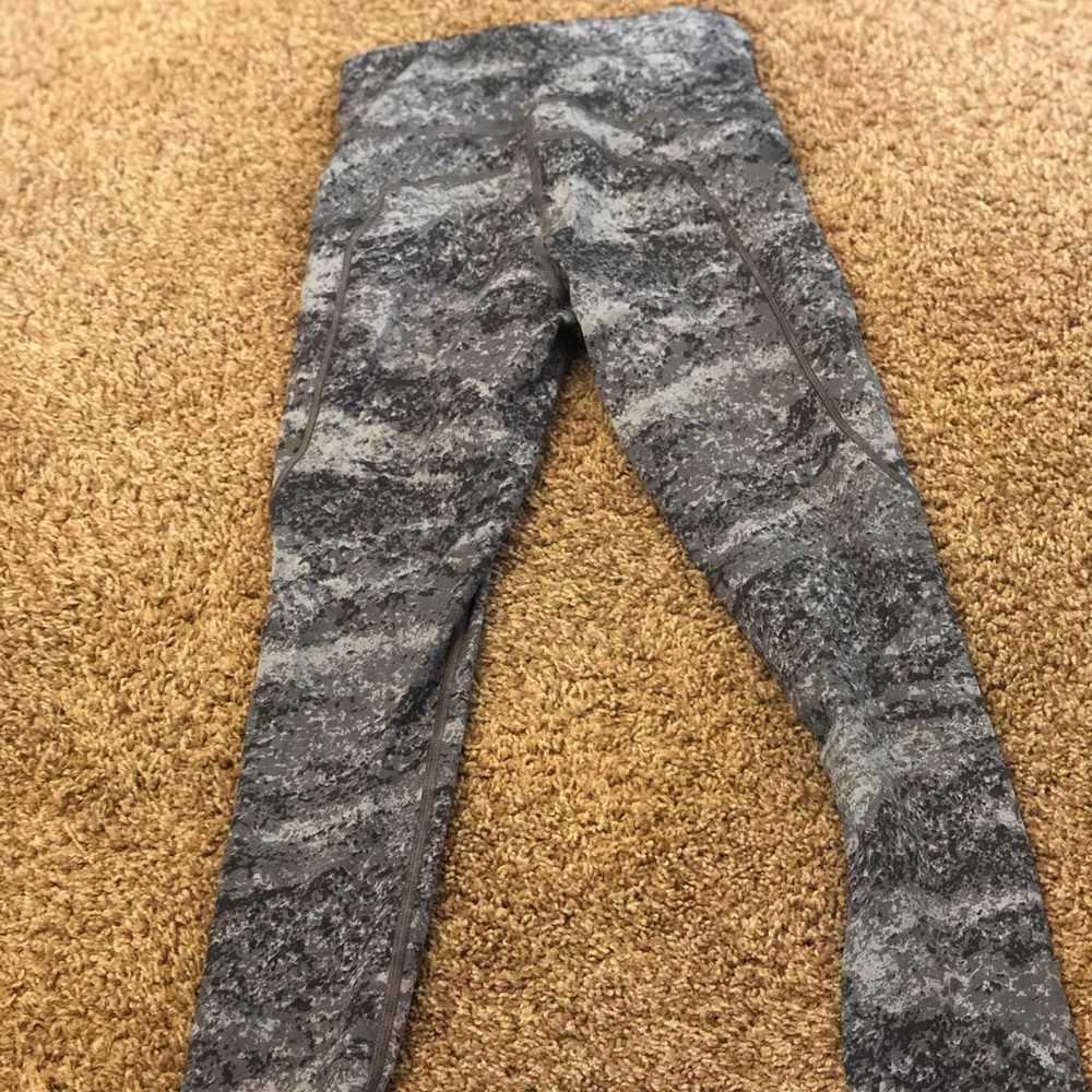 Lululemon leggings❌sold